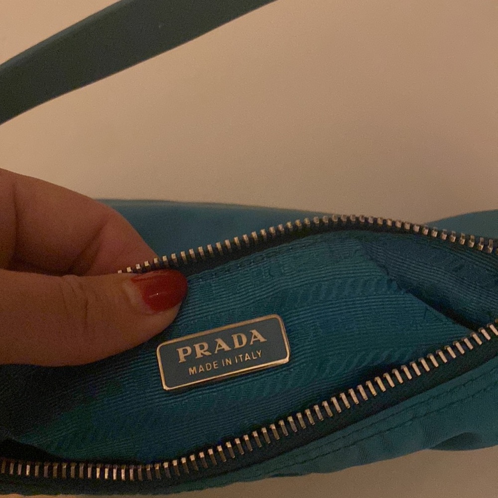 Prada wristlet clutch - Picture 4 of 6